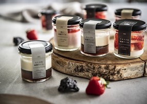 いちごスイーツ工房 アカイロコウザンの画像