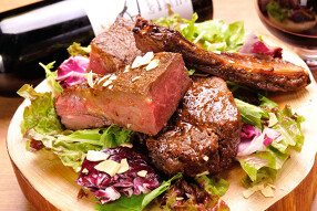 馬肉バル　跳ね馬　田町三田店の画像