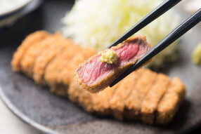 京都勝牛 名古屋テレビ塔前店の画像