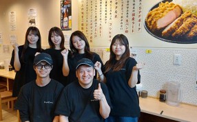 とんかつ檍のカレー屋いっぺこっぺ 三田・田町店の画像