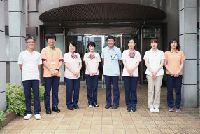 アトレーユうおざきの画像