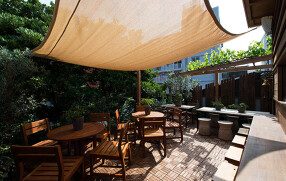 Les Grands Arbresの画像