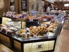 山田鶏屋　エキュート立川店の画像