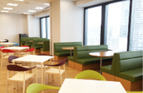 大地を守るDeli & Travel cafeの画像