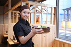 梅の小町　横須賀中央店の画像