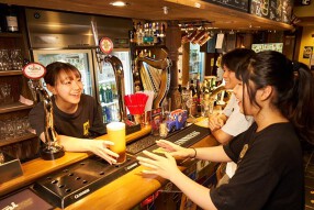 BRITISH PUB MORRIS’ LAMB CHOPSの画像