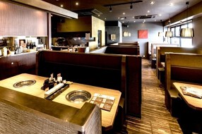 牛角　野並店の画像