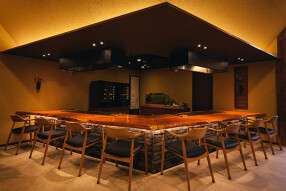 和牛鉄板焼き 牛たん おかもとの画像