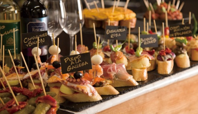 Bar & Tapas Celonaの画像