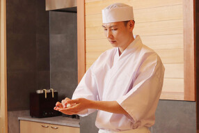 鮨しばかつの画像