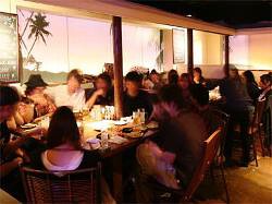 海と夕日のダイニングバーＮａｍｉ＆Ｎａｍｉの画像