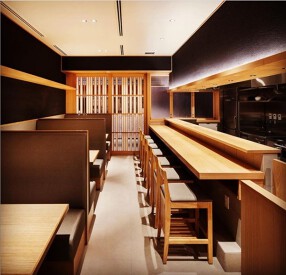 由良 虎ノ門ヒルズビジネスタワー店の画像