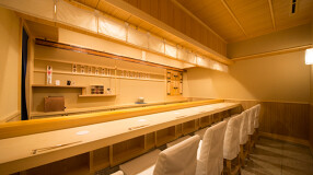 鮨あらいの画像