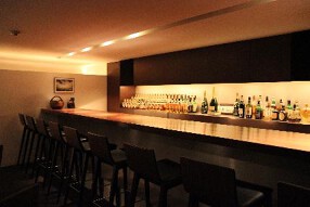 bar ROKUの画像