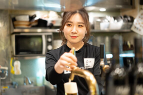 ザ オイスタールーム 名古屋ラシック店の画像