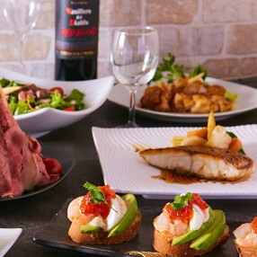 イタリアンチーズバル AND TABLE 渋谷店の画像