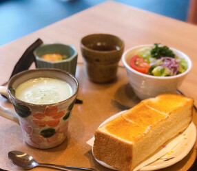 池下カフェ花ごよみの画像