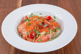 鮭バル Salmon Bearの画像