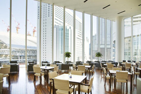 グランカフェの画像