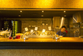 FAST OYSTERS 神楽坂店の画像