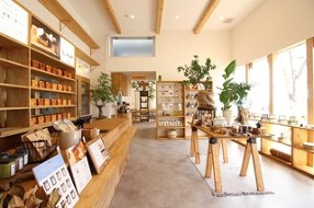 天然酵母の食パン専門店 つばめパン＆Milk　尼ヶ坂本店の画像