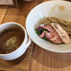 小麦と焼きあご　すぐれの画像