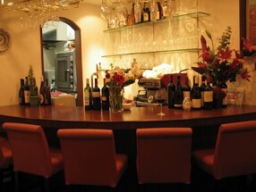 チェルト ワイン＆ダイニングの画像