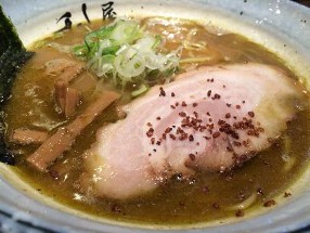 麺屋利休の画像