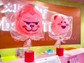 苺わたアメ専門店「Strawberry Tiger」原宿店　byあまおう苺加工販売所伊都きんぐの画像