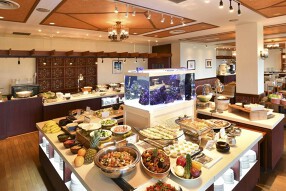 宮古島プロジェクト -2020年4月グランドOPEN -- ＜ バイキング＆ラウンジバー業態 ＞の画像