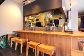 焼肉ホルモンしづるの画像