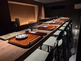 厳選焼鳥 一石三鳥 本店の画像