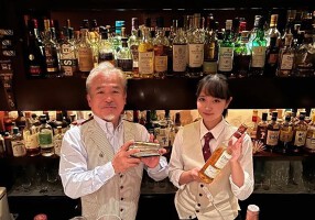 酒向バーの画像