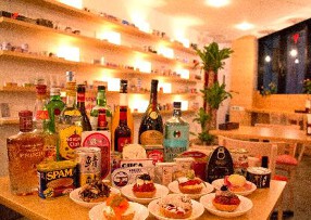 バルネオ 京都三条の画像