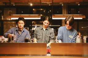 DEUS EX MACHINA  ASAKUSAの画像