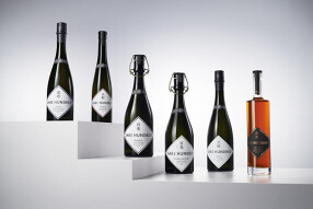 SAKE HUNDREDの画像