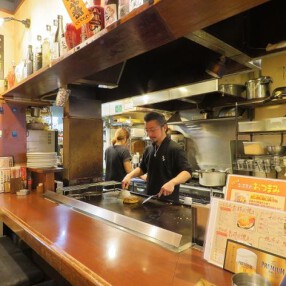 鉄板焼・お好み焼き けんけんぱ 和田町本店の画像