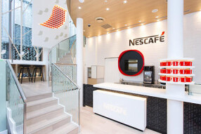 ネスカフェ 三宮の画像