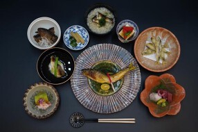 関観光ホテルの画像