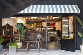 PORT OF CALL YOKOHAMAの画像