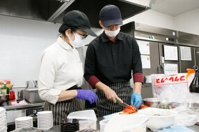 GLP横浜内社員食堂・カフェテリアの画像
