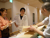 青山　焼き鳥　平良の画像