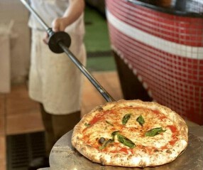 ピッツェリア マルデナポリ世田谷本店の画像