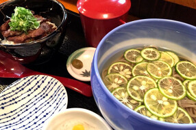 あずみの庵 王塚台本店の画像