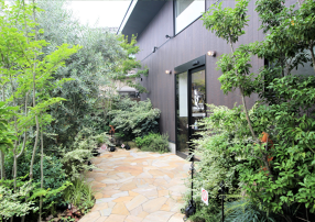 エアフォルク・ド・カフェの画像