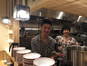 已己巳己の画像