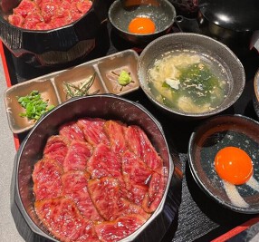 炭火和牛焼肉 もうもう亭の画像