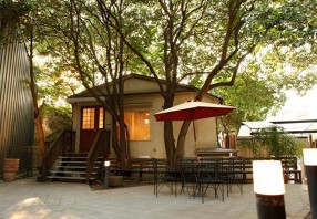 dining cafe HOMEの画像