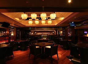 Tokyo Red Carpet & Hot Rocksの画像