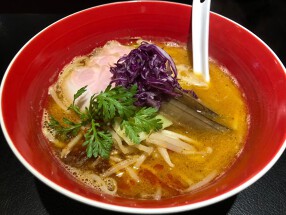 ZUROZURO RAMEN BARの画像